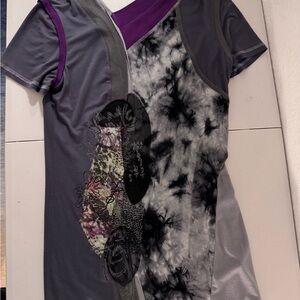 Adore Gray and Purple Artistic Women's Tee